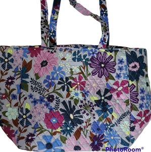 Vera Bradley Grand Tote 2.0